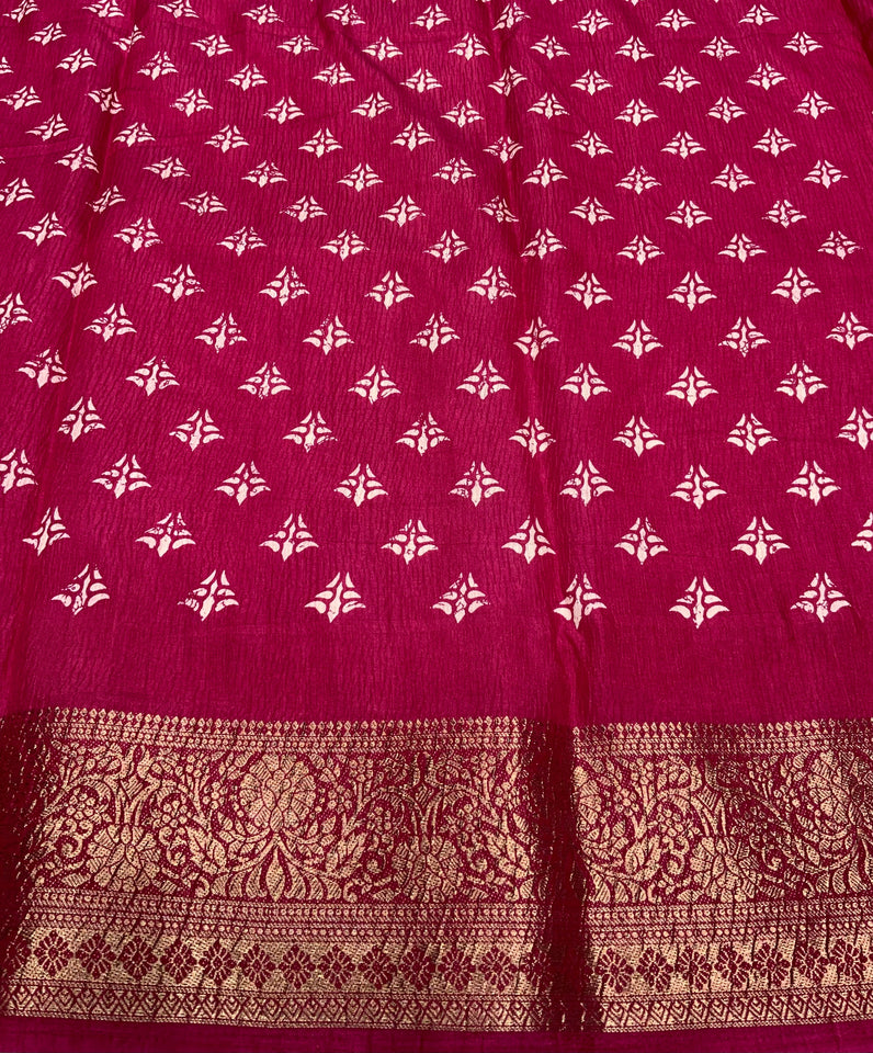 Dola Silk Crush Texture Batik Print Saree