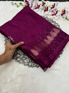 Pure Meghna slub Silk with Weave sequnce and printed Reach Pallu Blouse running with butti - Saree