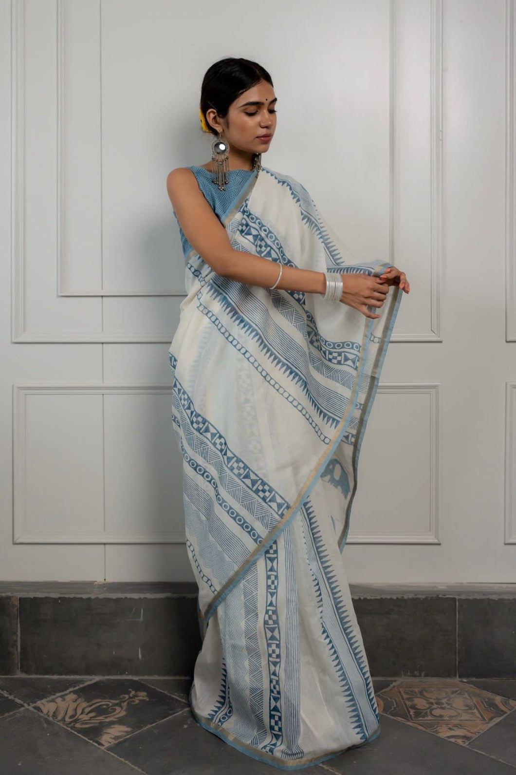 Pure Chanderi Saree With Golden Zari Piping border with beautiful latkan